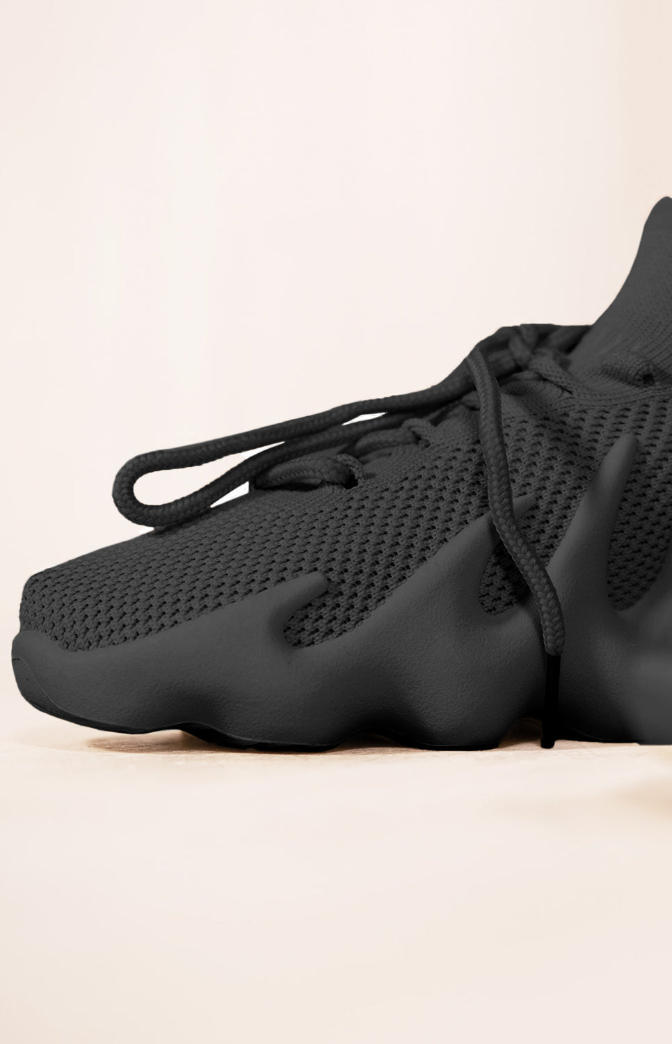 JEMEIMA KNITTED SLATE SNEAKERS TRAINERS WITH RUBBER SOLE IN BLACK